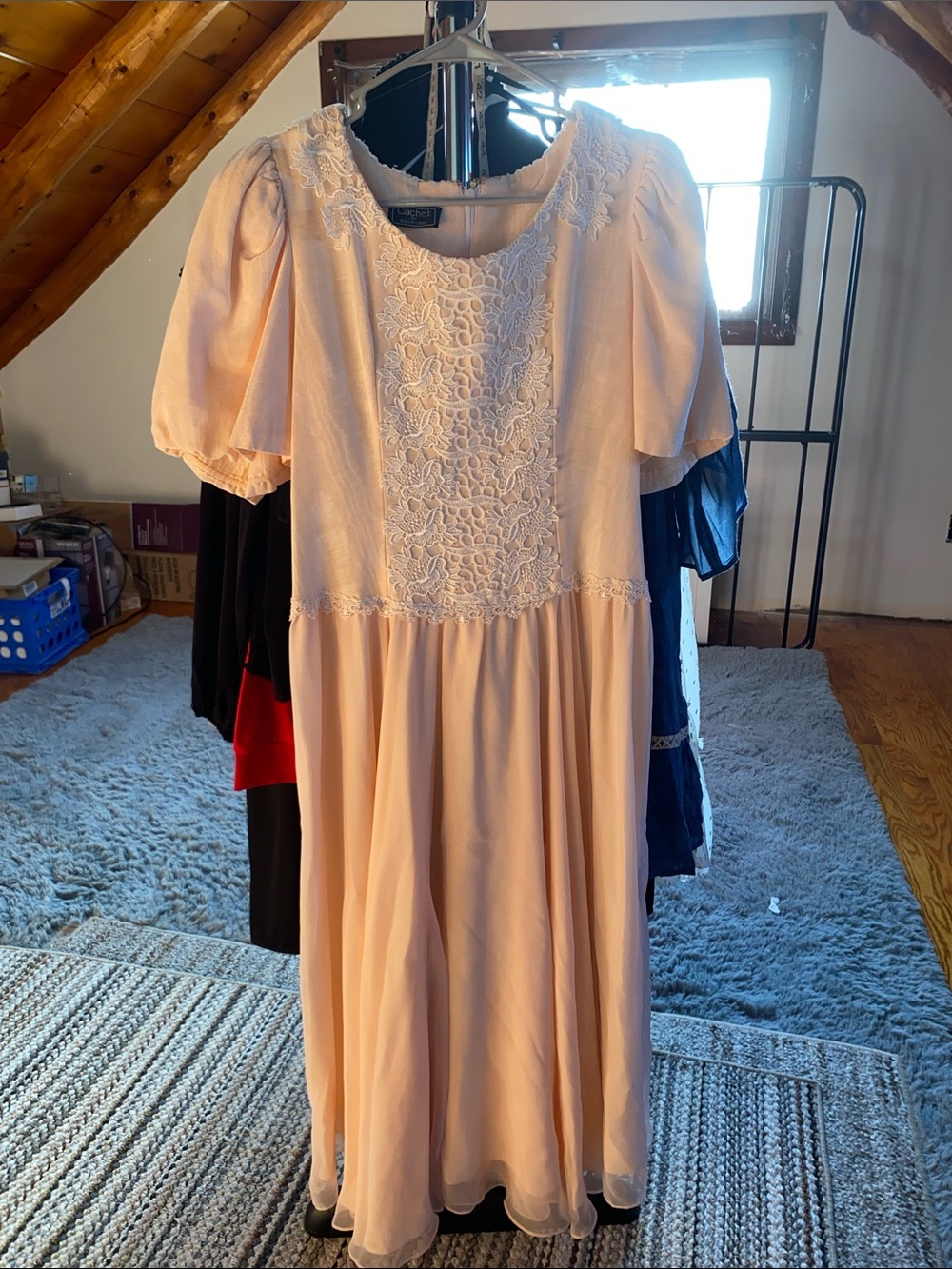 Vintage prairie dress Peachy pink with Lace-Front Flowing bottom